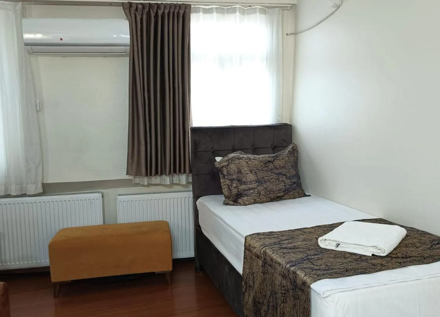White Crown Apartman Ve Yasam Merkezi Estambul